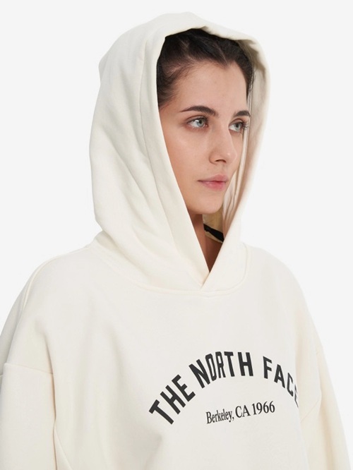 חולצות ופוטרים לנשים