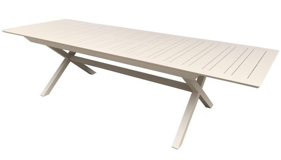 שולחנות גינה